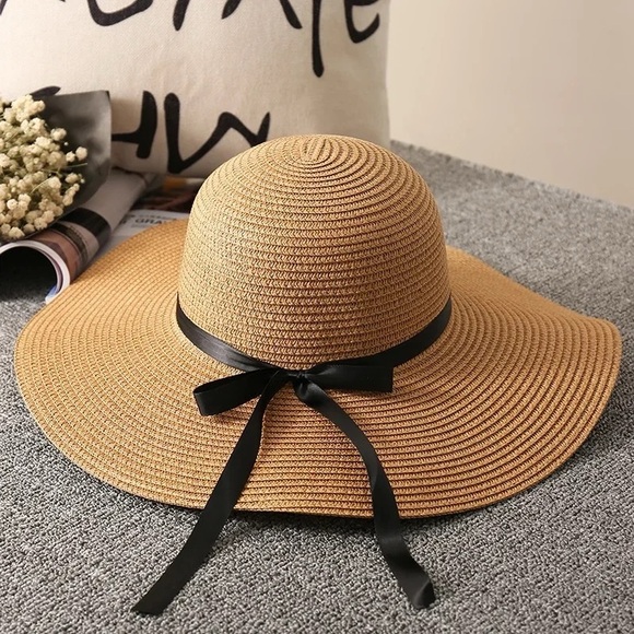 Accessories - 599. CLEARANCE! Tan Straw Beach Pool Resort Vacation Ribbon Hat